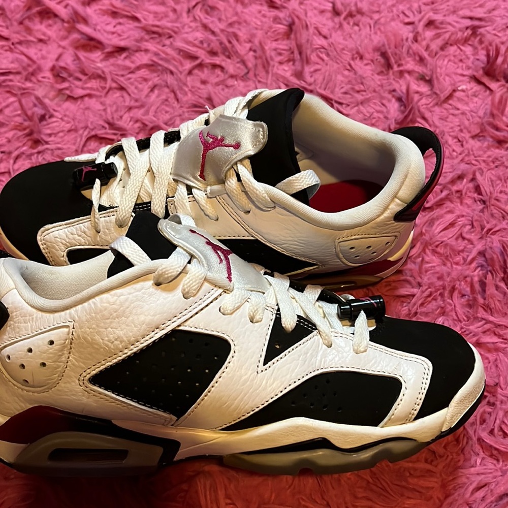 Air Jordan 6 Low
